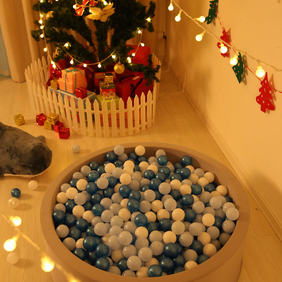Crush Proof Non-Toxic Plastic Balls 170pcs 2.2inchs N2164