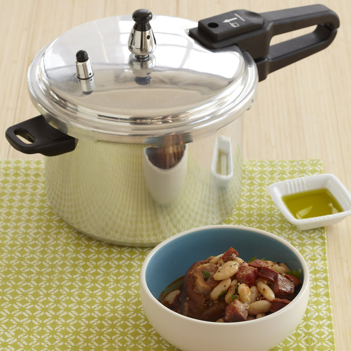 Aluminum Stovetop Pressure Cooker 4.2Qt G75655